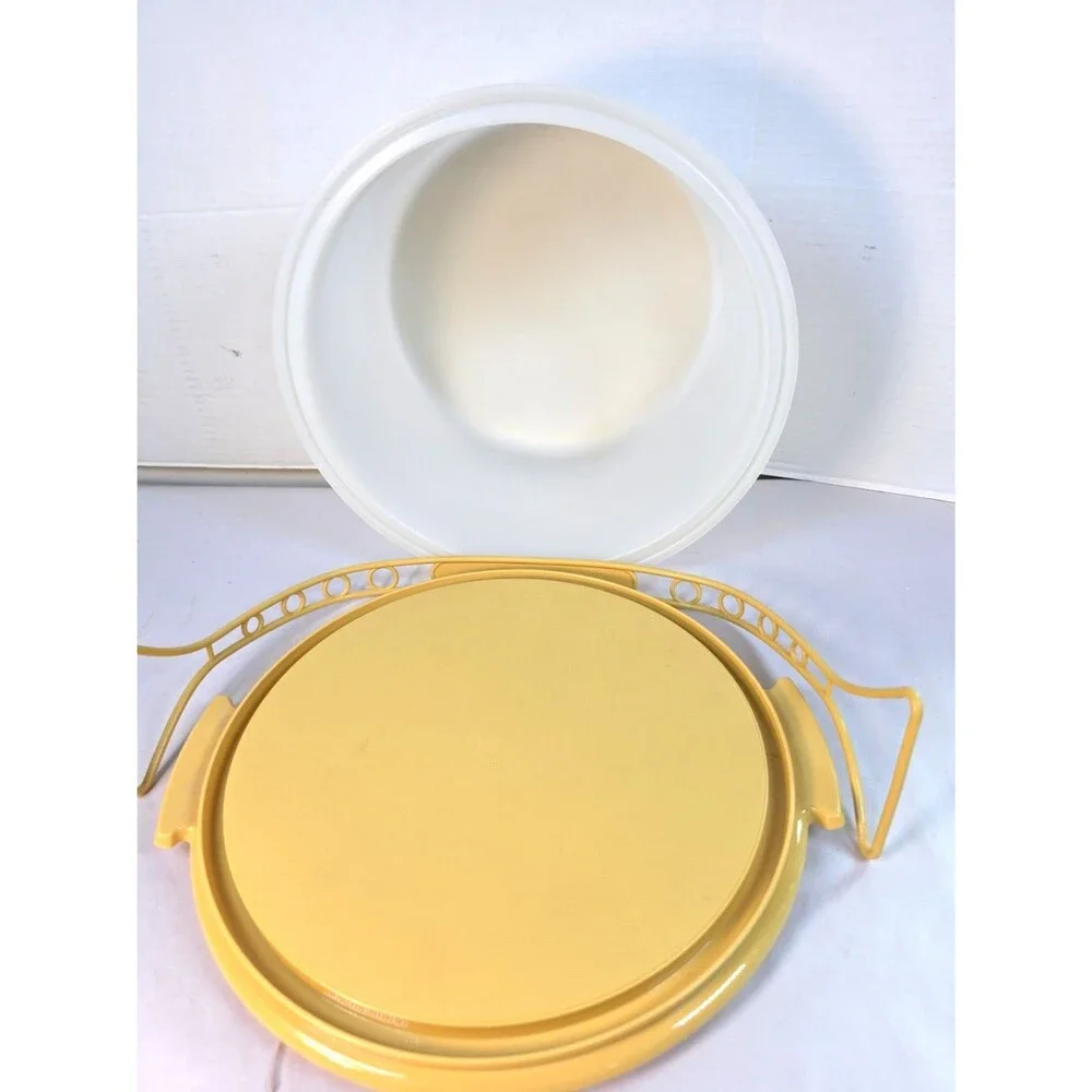 Vintage 3pc Cake Taker Carrier Round handle Harvest Gold Keeper Complete